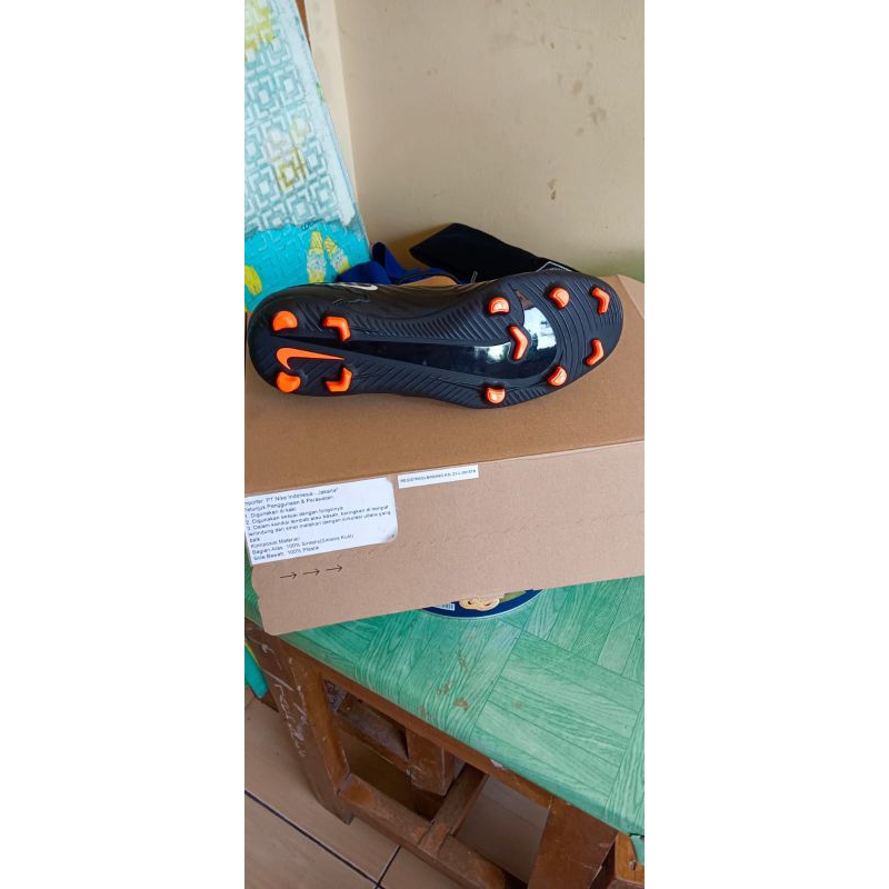 Nike Phantom GX club MG