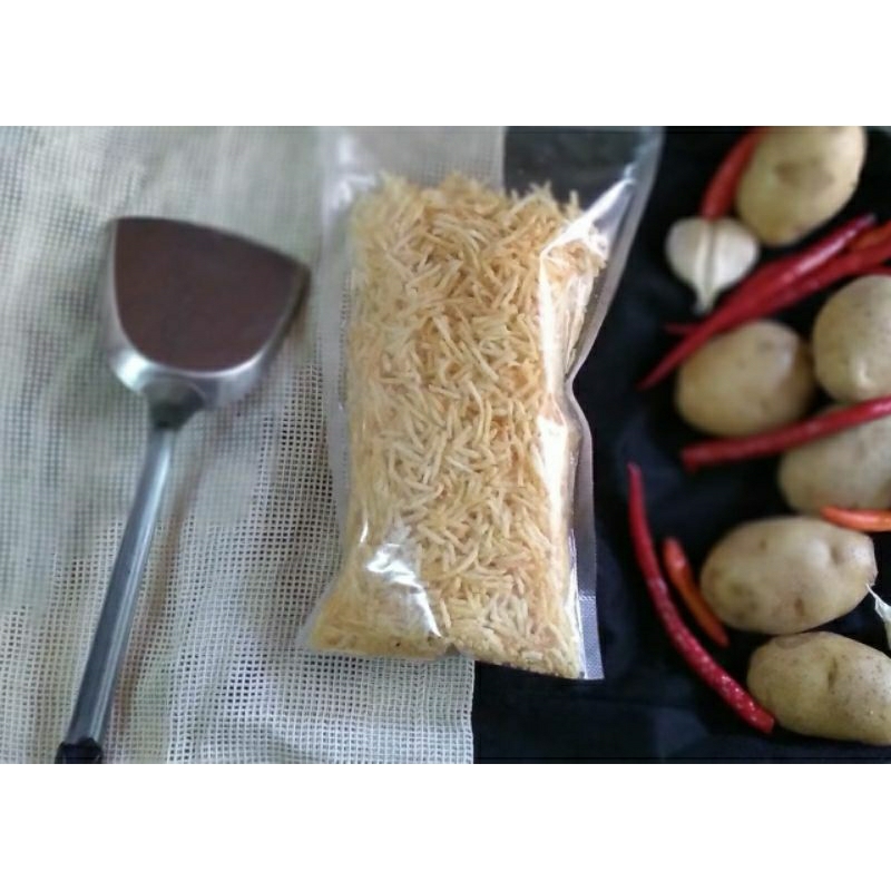 

Kentang Mustofa Oven, NO MSG, Kriuknya tahan 3 bulan, Rasa Gurih 250 gram