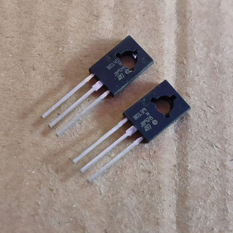 Transistor BD139 BD140 Original ST Transistor BD 139 BD 140 original st