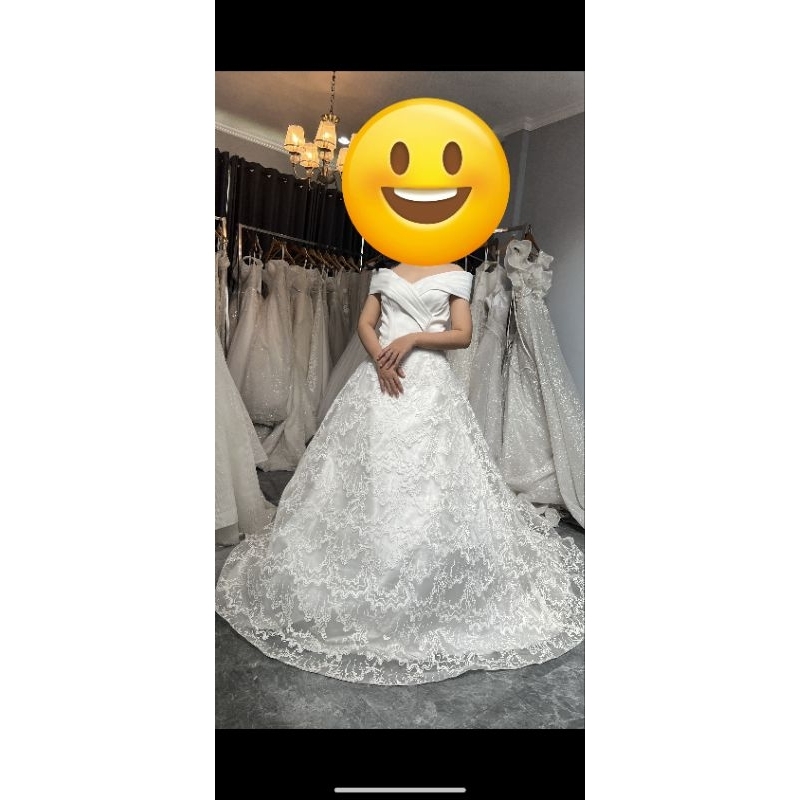 Preloved Wedding Dress