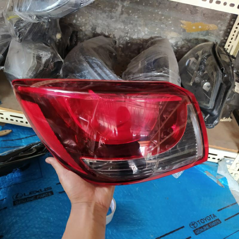 STOPLAMP MAZDA 2 SKYACTIV LAMPU BELAKANG MAZDA 2 SKYACTIVE ORIGINAL
