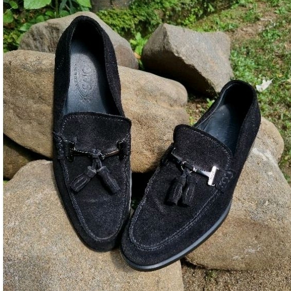 Tods sepatu kulit pria pantofel