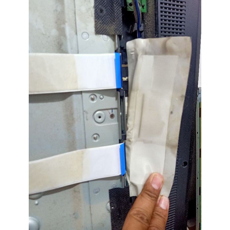 Layar Tv led LG 42LV3730