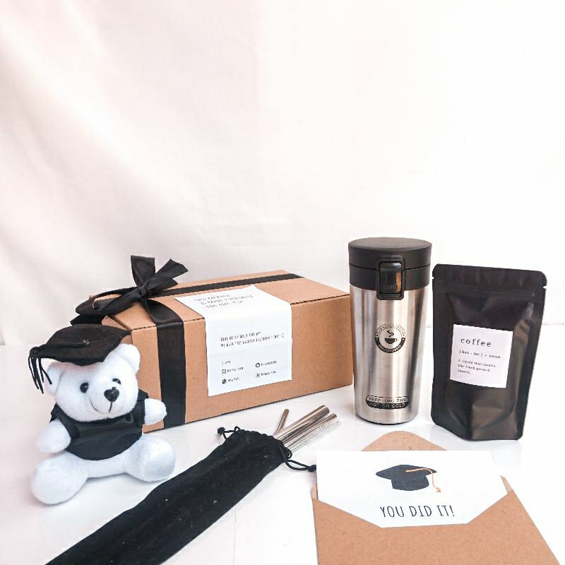 Hadiah Ulang Tahun / Hadiah Wisuda / Hampers Ulang Tahun / Hampers Wisuda / Kado Ulang Tahun / Kado 