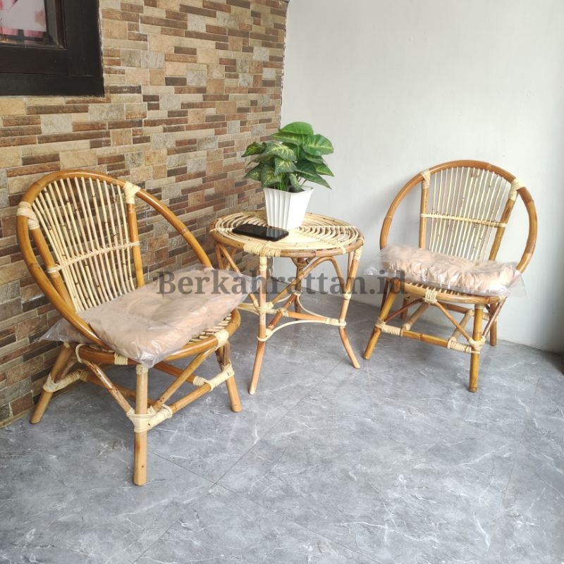 Kursi Teras Rotan Momon Minimalis 1 set / Kursi Teras rotan Depan Rumah Outdoor