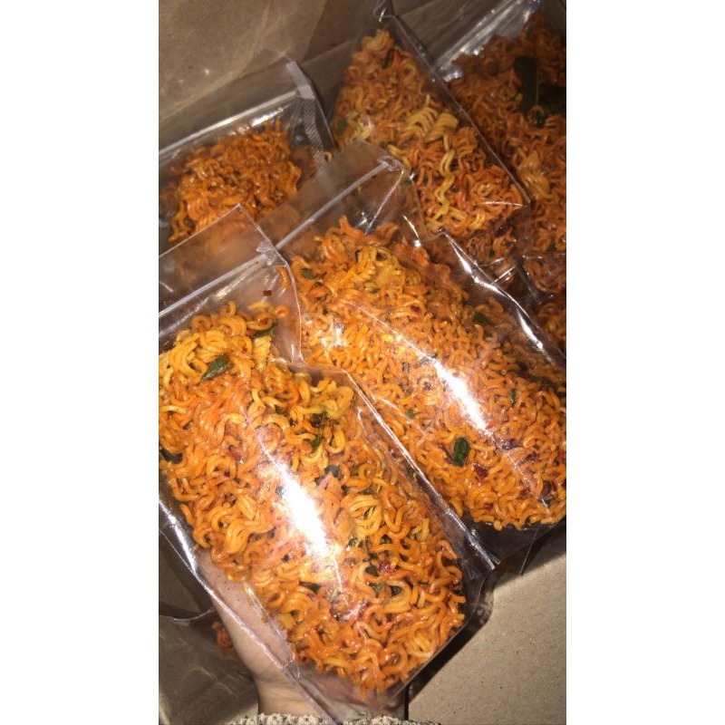 

Mie Kremes Daun Jeruk 100gram