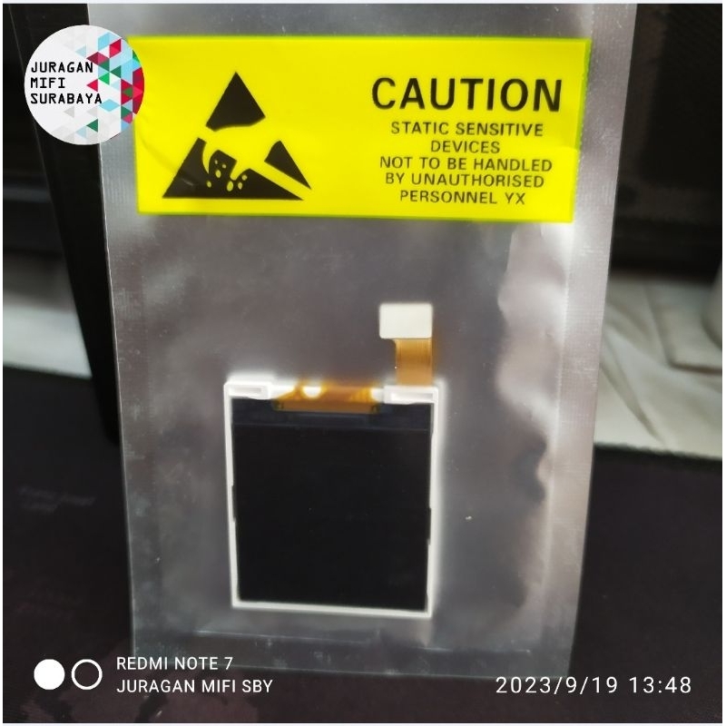 BEKAS Layar Display LCD Mifi Huawei E5372 E5377 E5577 E5775 E5776 E5785 E5786 Bolt Slim2 Max2 Xlgo T
