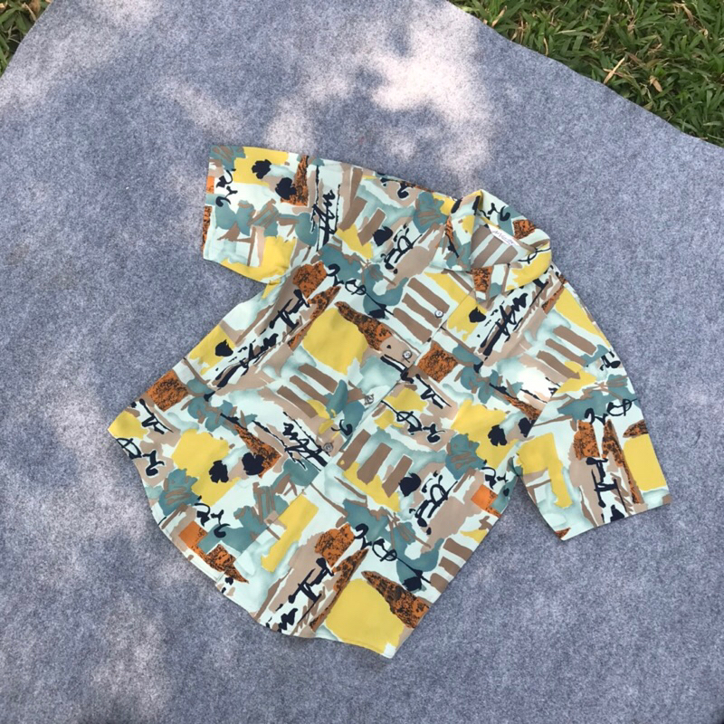 Kemeja silk vintage Art Varie