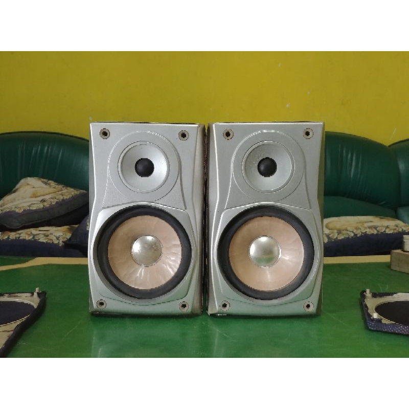 Sepasang Speaker Bookshelf Denon USC-M2