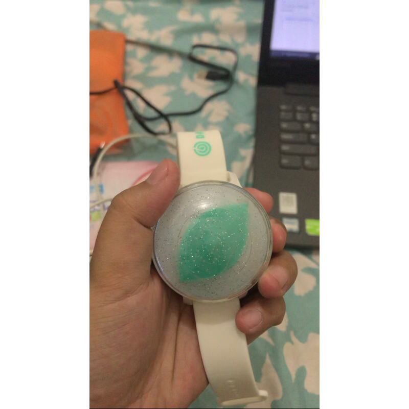 LIGHTBAND DAY6 PRELOVED (BOOKED)