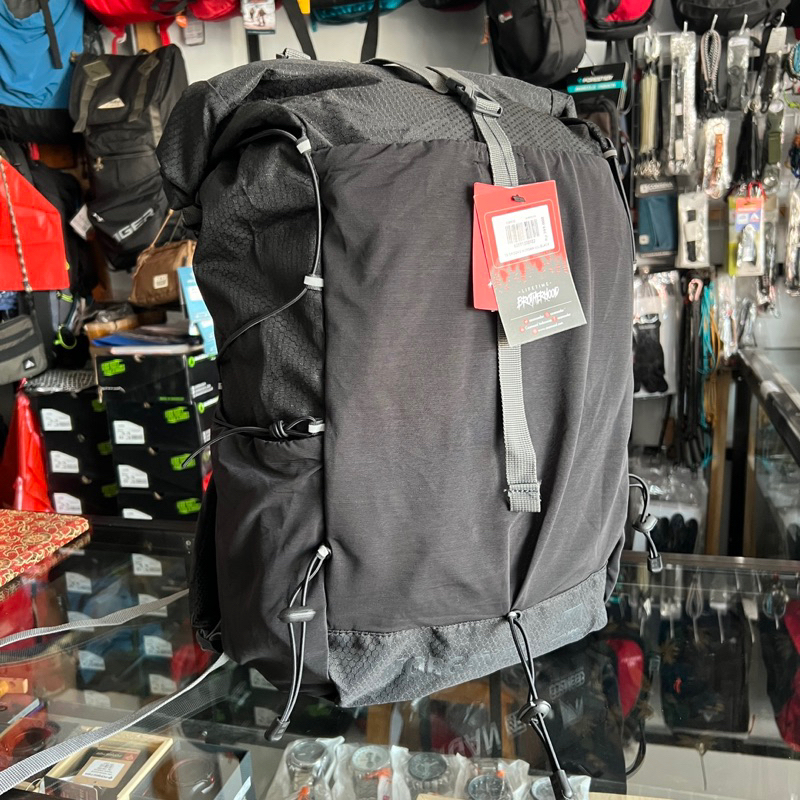 Cozmeed Morgan 42L Black Hitam Tas Ultralight 42 Liter Thomgear Toko Adventure Probolinggo