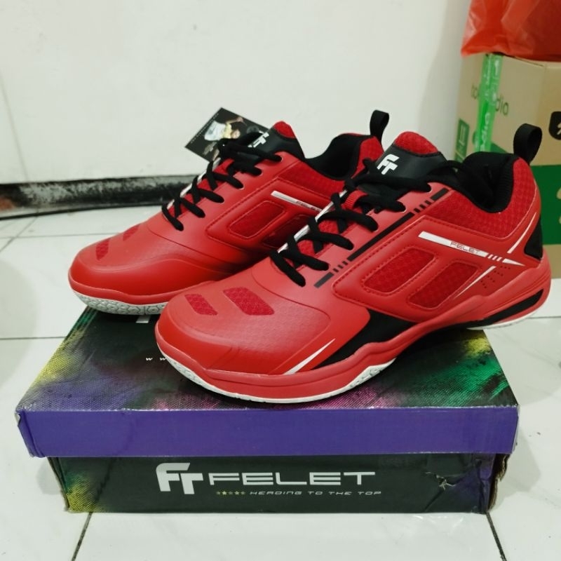 sepatu badminton felet f-unit