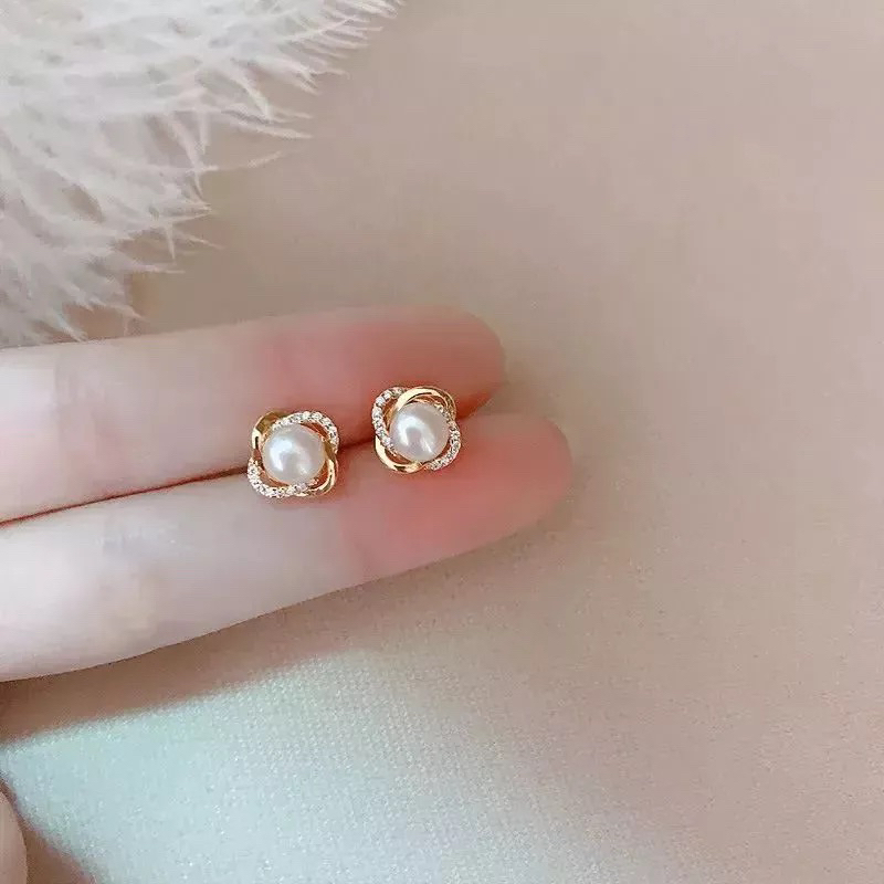 Anting rhodium mutiara lombok | Anting mutiara tawar | Anting wanita | Perhiasan mutiara | Fashion w