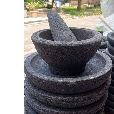 Cobek batu asli . cobek mangkok / cobek tahu Tek.