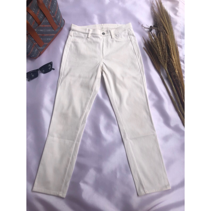 Celana Panjang Jegging Putih White Uniqlo 100% Original Women Size S Small Kecil Cewek Branded Wanit