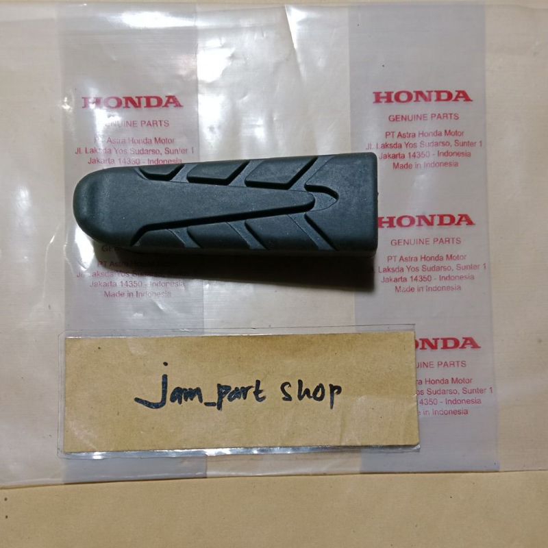 karet foot step pijakan kaki depan cbr 150r cbr150r old new original