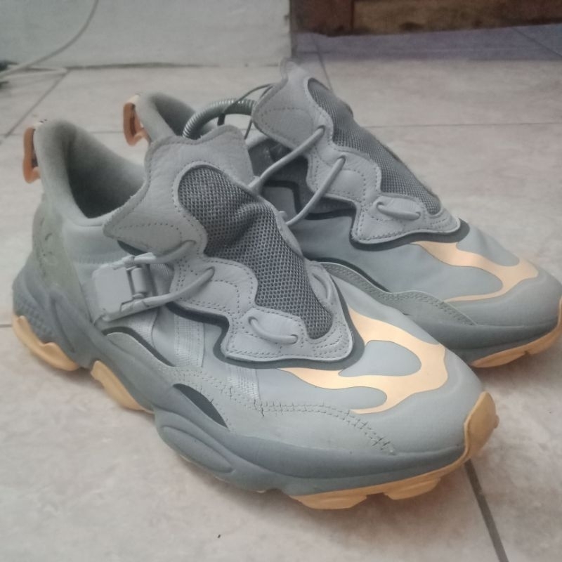 Adidas Ozweego flipshield