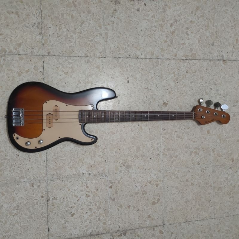 gitar bass precision rockwel second