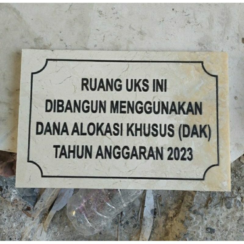 Prasasti Marmer Ukir