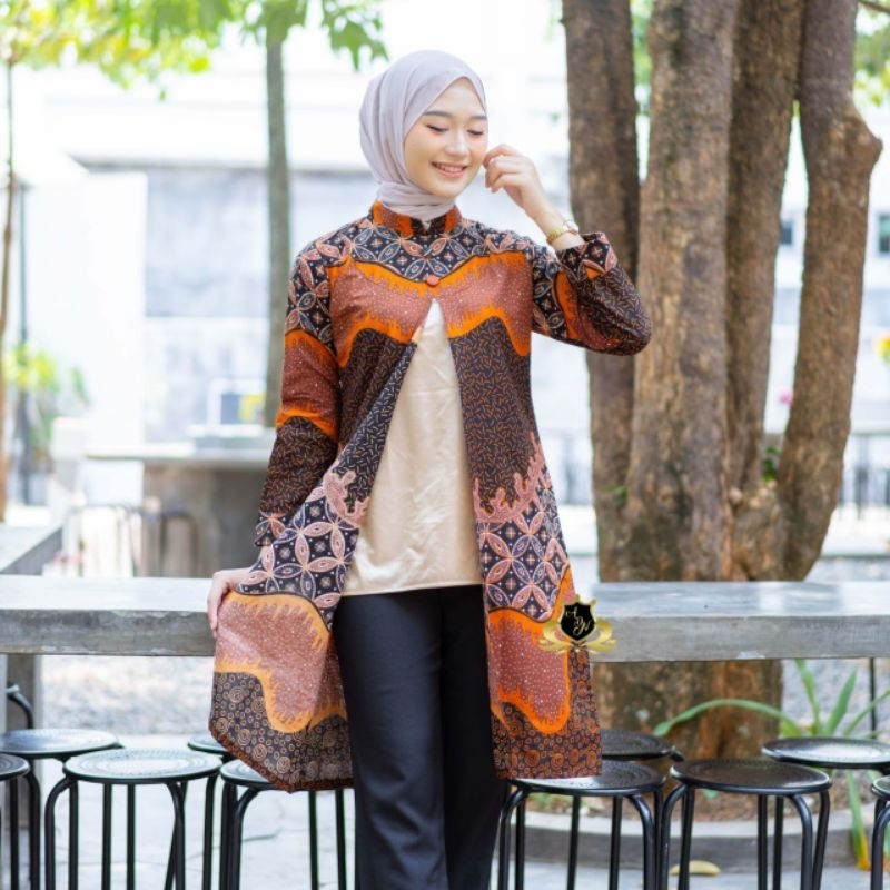 TUNIK BATIK ATASAN BATIK WANITA KEKINIAN TERBARU 2023 BAJU BATIK WANITA KANTOR ATASAN BAJU BATIK KAN