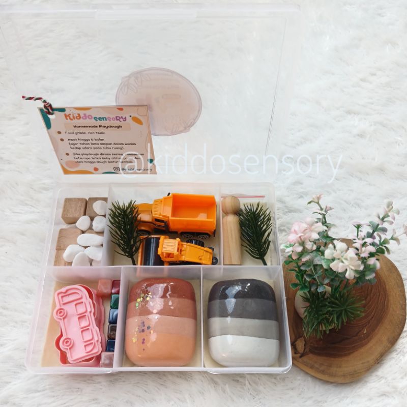 Construction Playdough playdoh kit hampers birthday souvenir anak