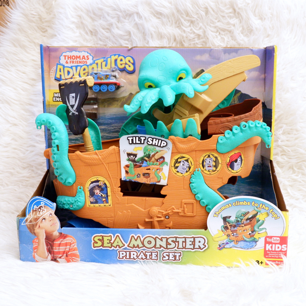 Thomas & Friends Adventures - Sea Monster Pirate Set