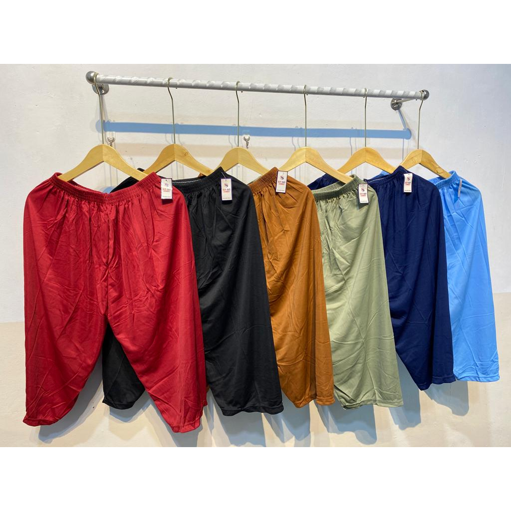 CELANA DALAM WANITA SHOT DALAMAN