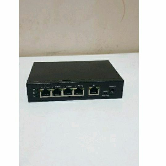 Switch POE CCTV SPC 5Port with 4 POE SPC-POE1004