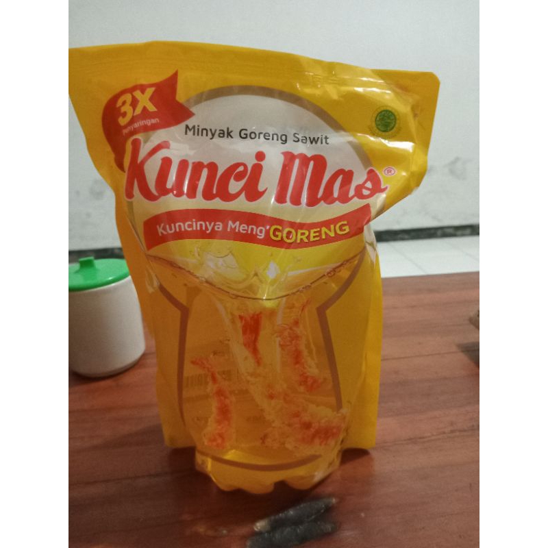 

minyak kunci mas 2L