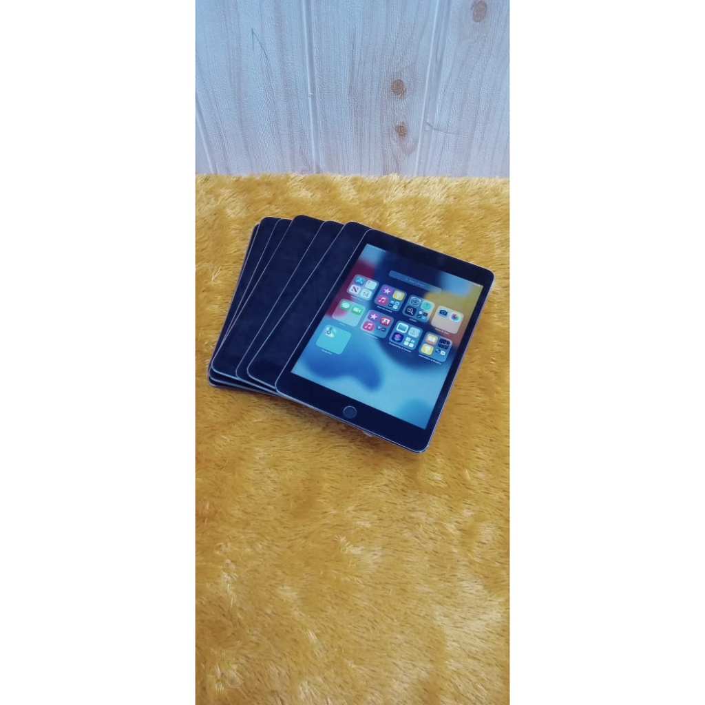 IPAD MINI 4 WIFI ONLY 64GB  {second}