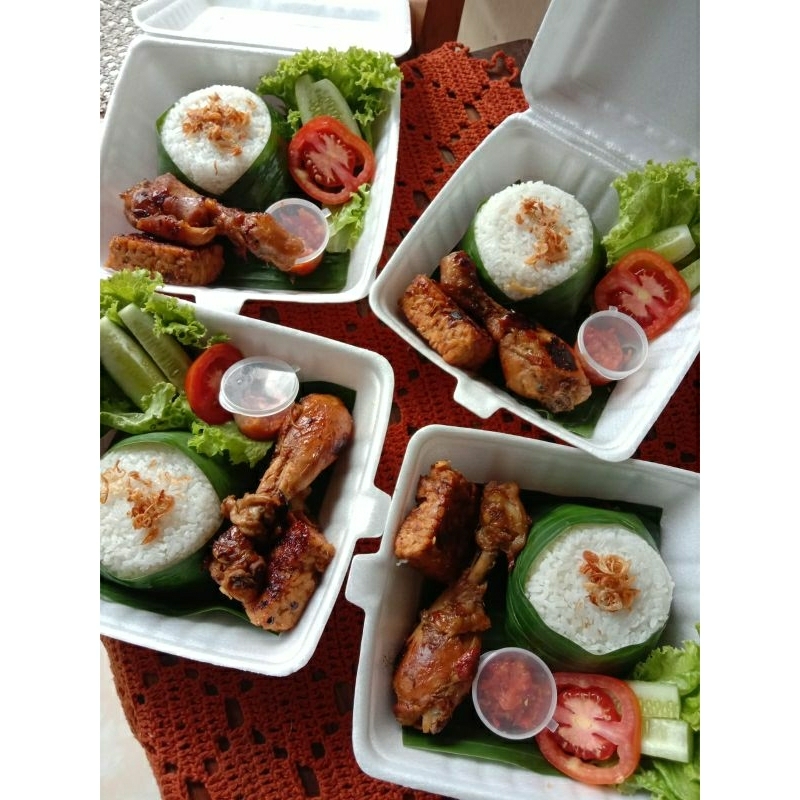 

nasi ayam bakar lalapan