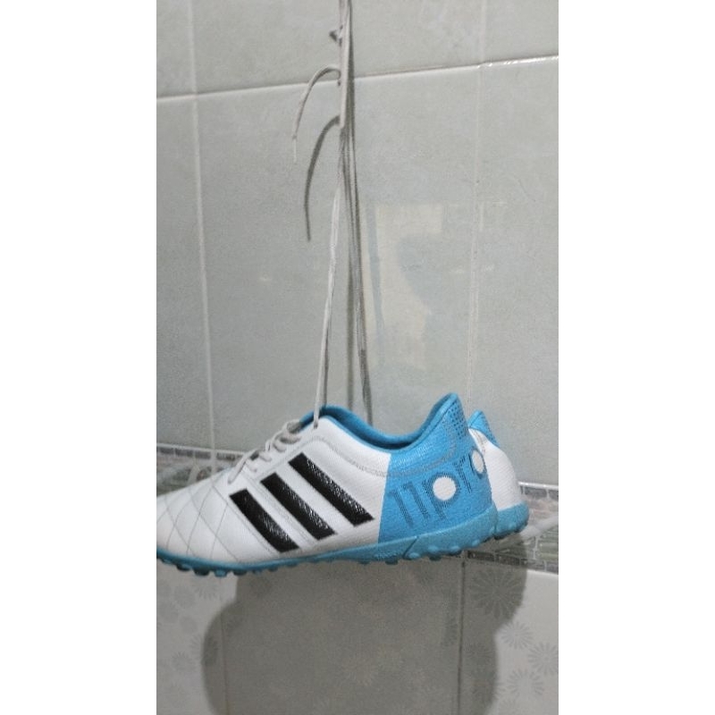 Addidas Adipure 11 Pro SG Sepatu Futsal/Minisoocer