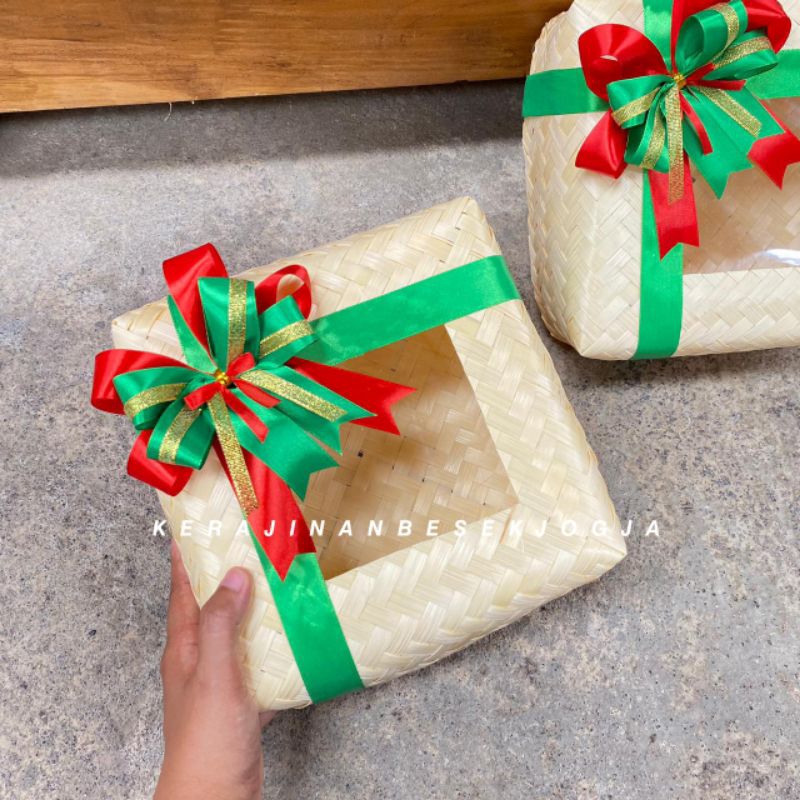 SEPASANG BESEK BLICING MIKA PITA / besek cantik besek mika besek hias besek pita besek kekinian