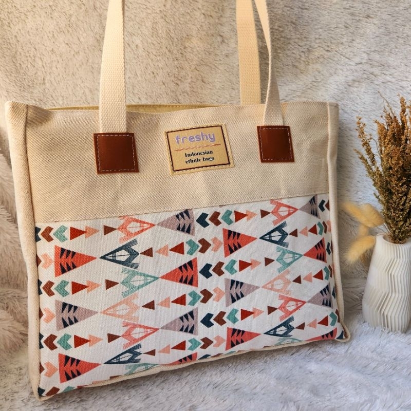 DISKON FRESHY - Tote Bag Kanvas Wanita Resleting / Tas Tote Bag Jumbo Ghani