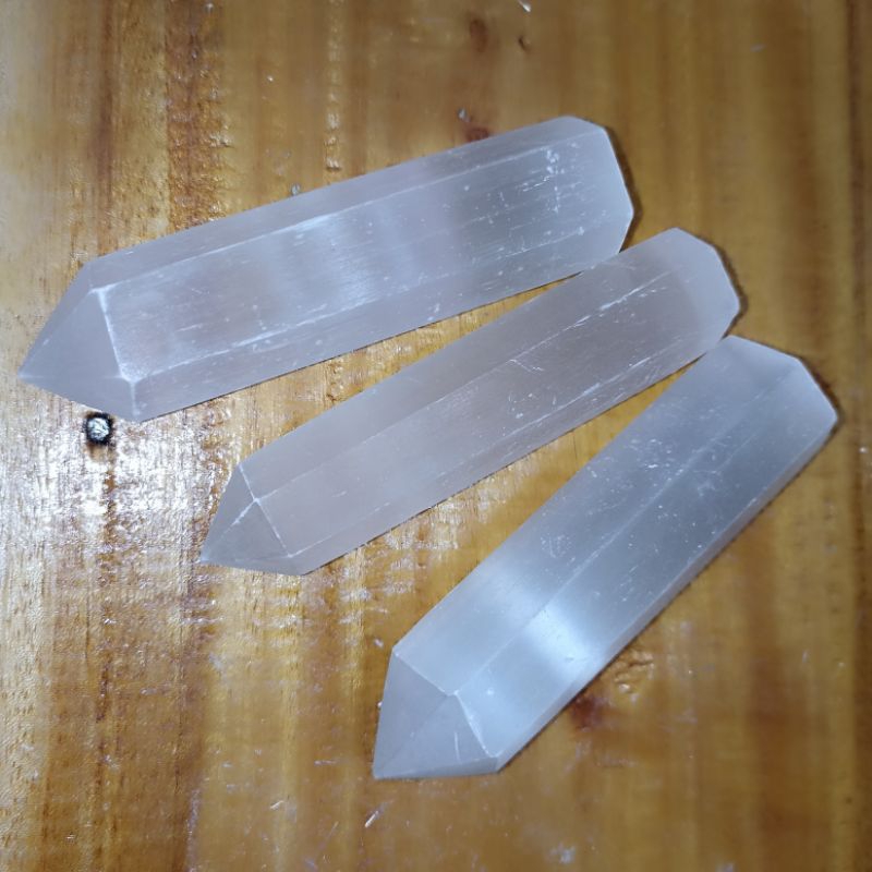 Selenite Maroko HQ Tower Besar Kristal Natural