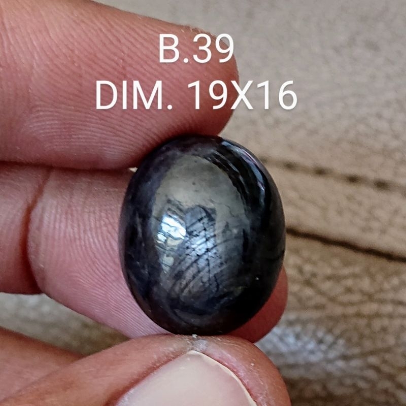 NATURAL BLACK SAFIR SAPHIRE SAPPHIRE JUMBO BATU SAFIR SAPPHIRE