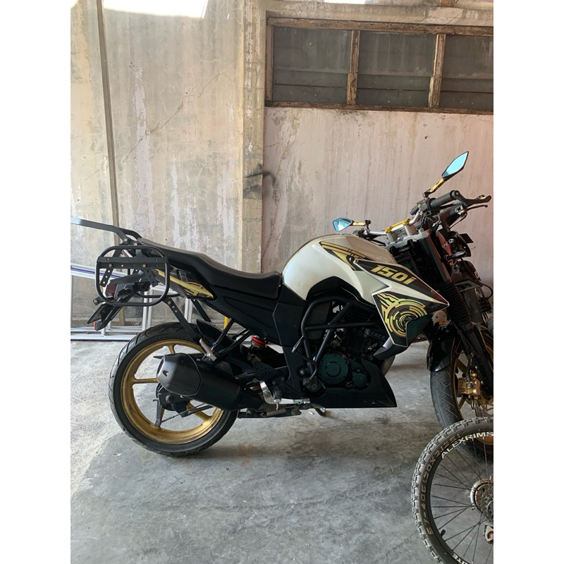 Braket box yamaha byson karbu breket motor side box+top box bekas second like new