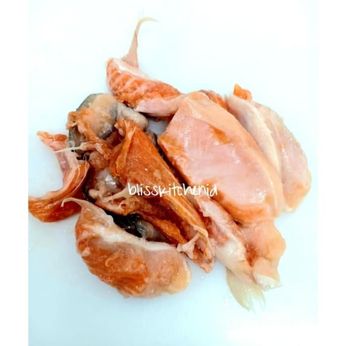 

Trim Salmon Fish / Tetelan Daging Ikan Salmon Norway & Trout 250gr - 1PCS 250GR