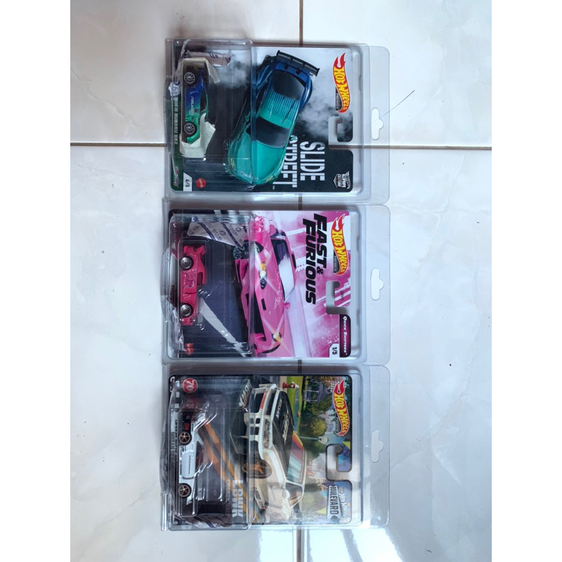 Hot Wheels Fast and Furious Honda S2000 Suki pink, Nissan Skyline ER34 LBWK Boulevard, Subaru BRZ pa