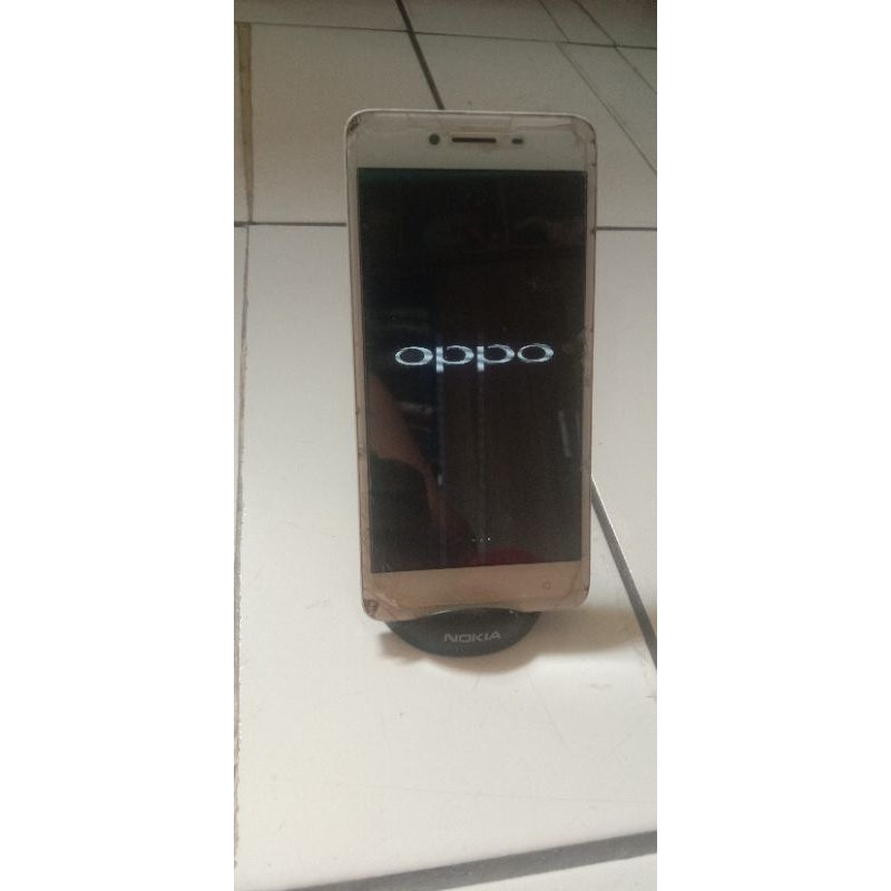 oppo a37f.. minusan