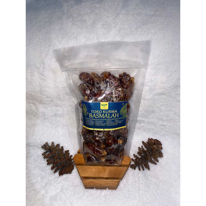

Kurma Khalas