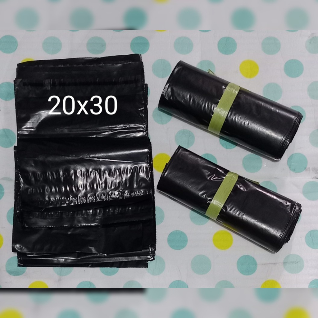 

plastik baju/plastik packing baju kantong POLYMAILER Olshop 100lembar hitam kualitas bagus glossy 10x20, 17x30, 20x30, 25x35, 30x40