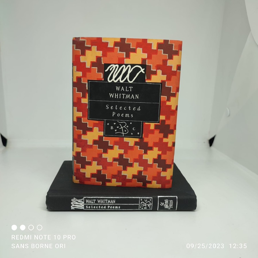 Buku Vintage Walt Whitman Selected Poems Hardcover Original