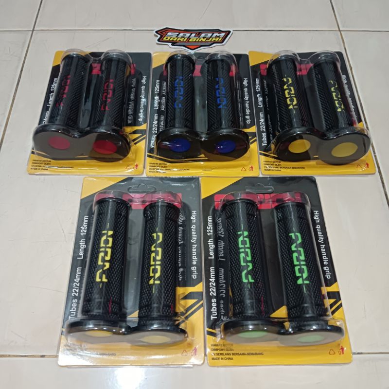 SARUNG GAS MOTOR GRIP STANG SARUNG STANG MOTOR GRIP STANG MOTOR FUZION WARNA LEMBUT HANDFAT HANDGRIP