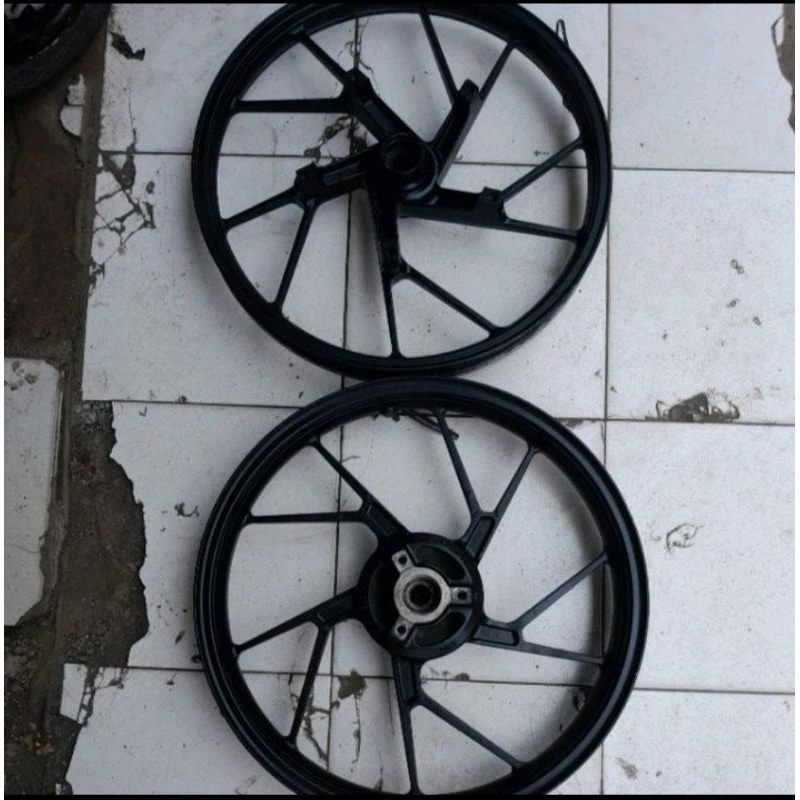 Velg Depan Belakang Suzuki Satria Fu 150 Original Copotan