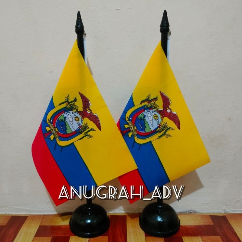 

tiang kayu bendera meja EKUADOR