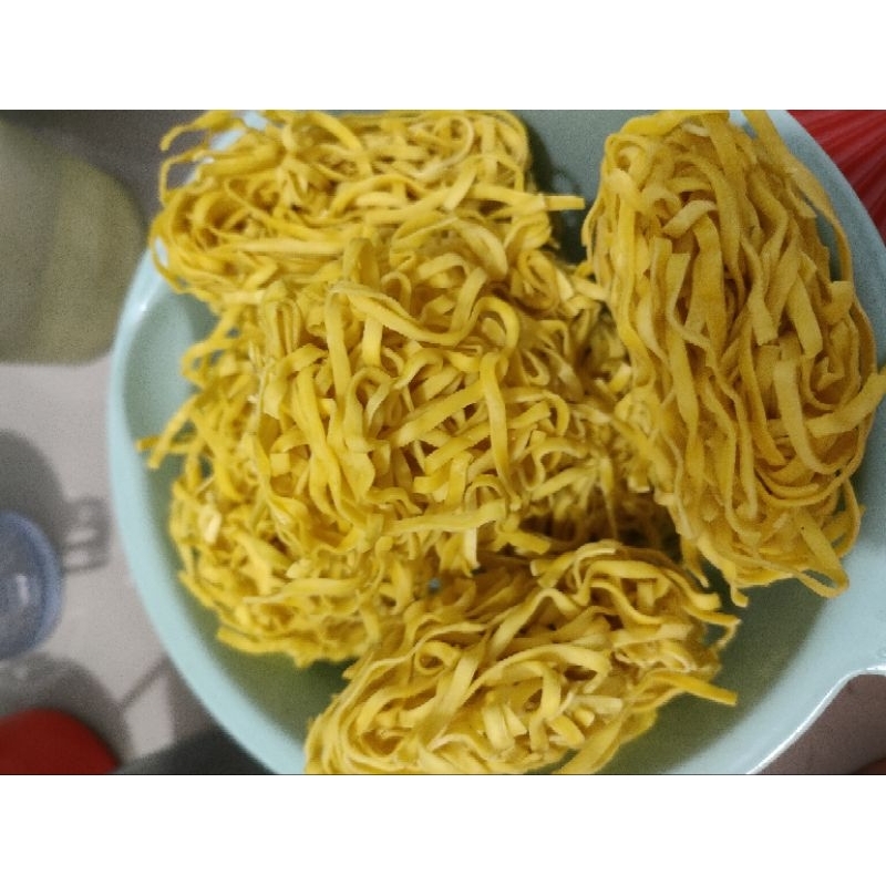 

bong mian kiat(mie kuning)kalimantan