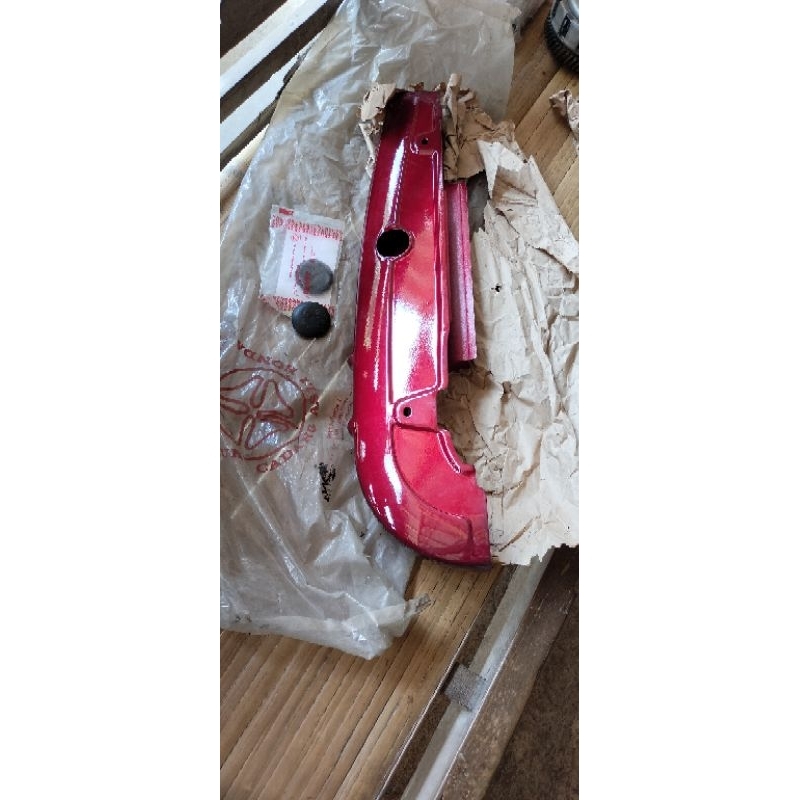 katengkas gl100 cb k5 tutup rantai honda GLK gl100/125 bagian bawah original astra