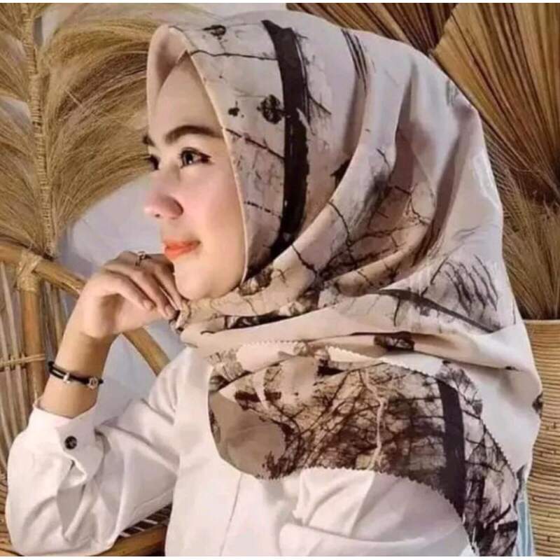 Hijab motif daun kering coklat jilbab instan kerudung segi empat voal premium