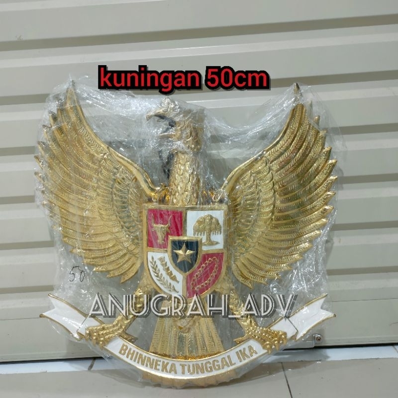 garuda pancasila kuningan 50cm